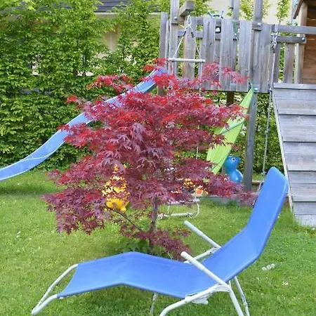 格兰斯堡公寓 * 巴德加斯坦